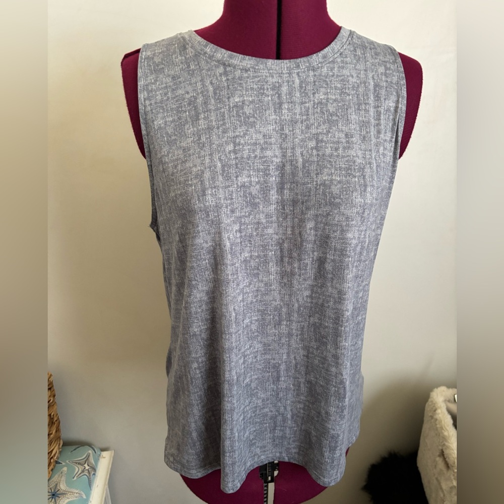 EUC Jaclyn Intimates Gray Sleeveless top, Size M